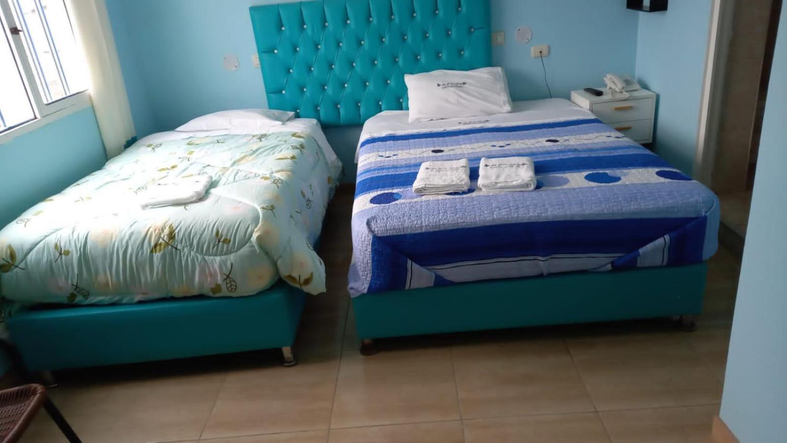 Hospedaje La Ola Azul ปวยร์โต จิกามา ภายนอก รูปภาพ